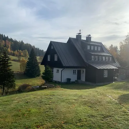 بيت للعطل Navrat Lučany nad Nisou